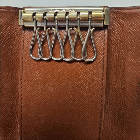 Louis Vuitton Monogram Key Cles - Picture 6 of 7